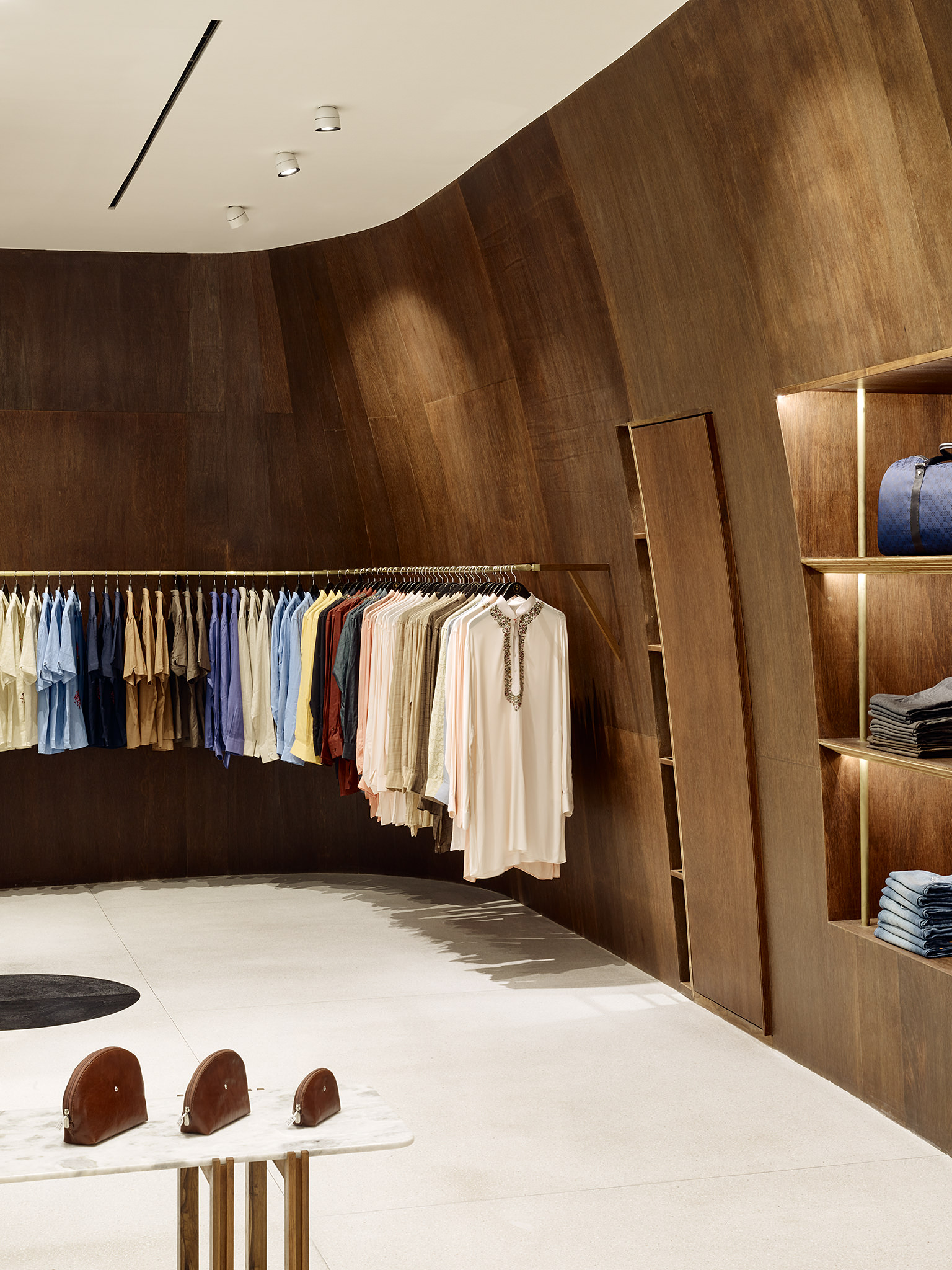 E17655 · Devotie Store Mumbai